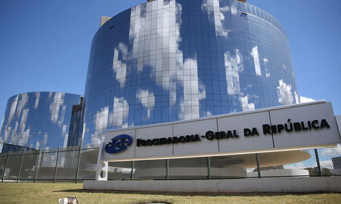 Técnico judiciário federal: denúncia sobre nível superior está em análise