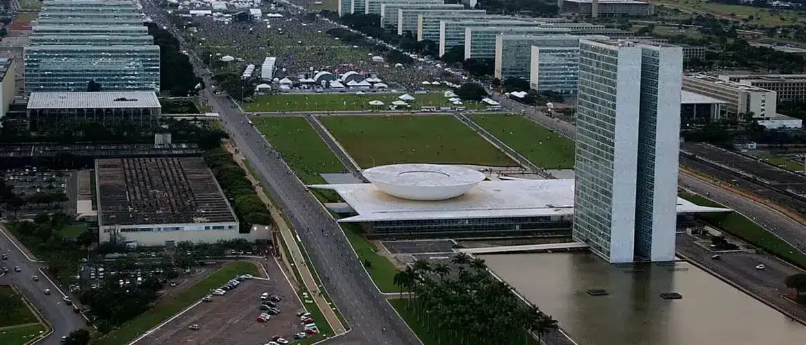 Concurso Ministério da Defesa: 148 vagas autorizadas para professores