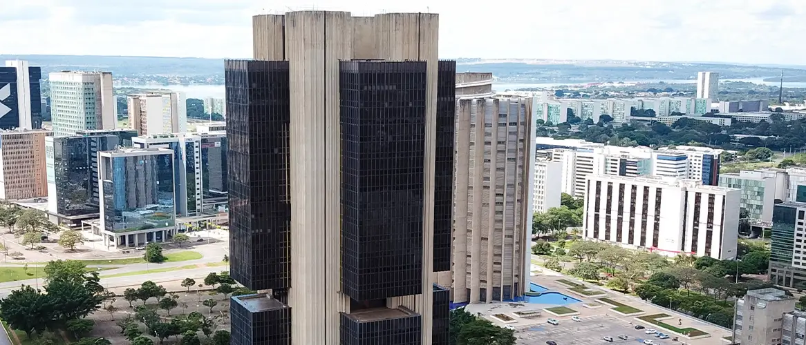 Concurso Bacen: edital com 100 vagas de analista previsto para janeiro