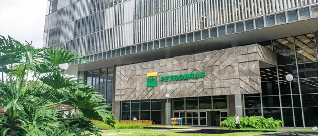 Concurso Petrobras divulga edital de convocação para as provas